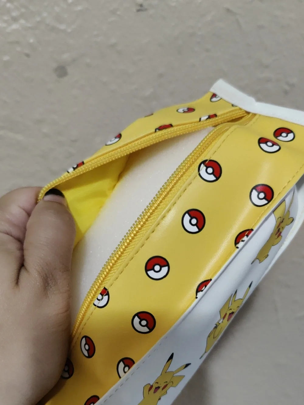 Pikachu Milk Carton Bag - Picture 7 of 8